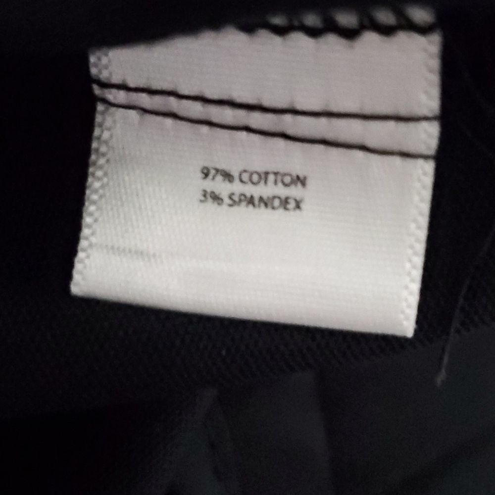 Saks Fifth Ave. 5/48 Retro Classic Essential Black Straight Leg Capri Pants 2 - Picture 8 of 10